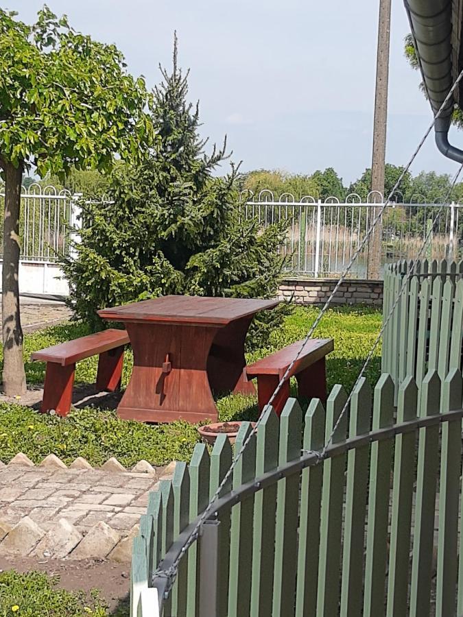 Villa Diiva Curug 외부 사진